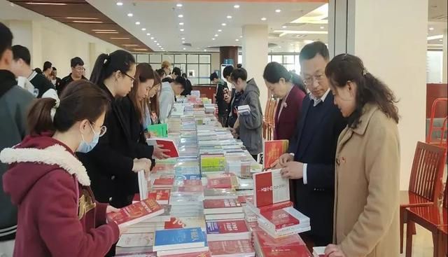 教育类期刊《西部素质教育》探索教育创新与发展