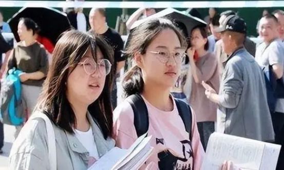 省级期刊《好家长》，中国知网收录