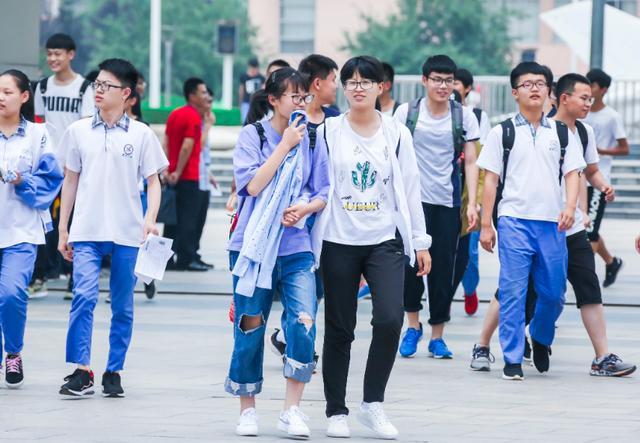 社会保障管理期刊杂志发表论文投稿：《中国社会保障》，月刊