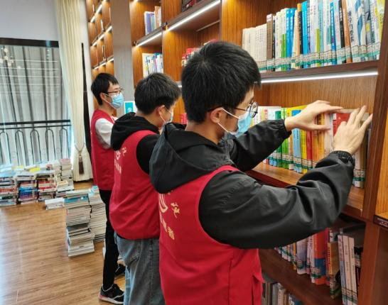 发表期刊：深入探索期刊发表的全方位要求与策略