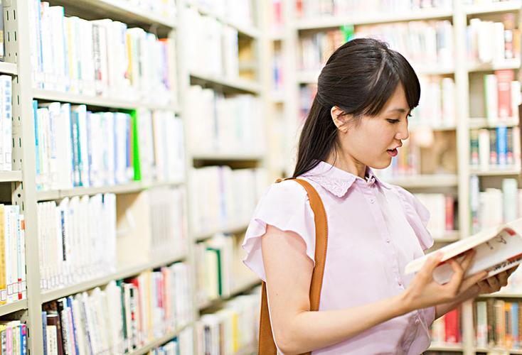 医药卫生法学期刊杂志发表论文投稿：《医学与法学》，双月刊