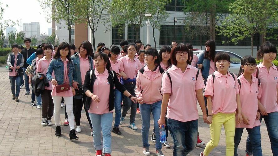 医药卫生期刊杂志发表论文投稿：《锦州医科大学学报》，双月刊