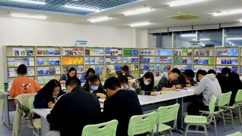 解析时政观察《中国新闻周刊》期刊杂志：介绍及论文发表投稿指南