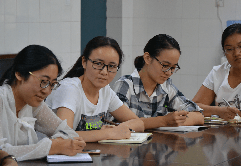 解析投资策略《股市动态分析》期刊杂志：介绍及论文发表投稿指南