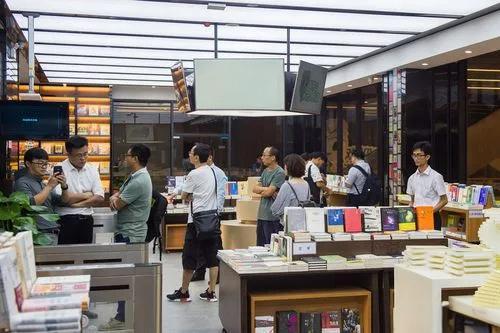 解析教材教参考试解答《中学数学研究》期刊：论文发表投稿指南