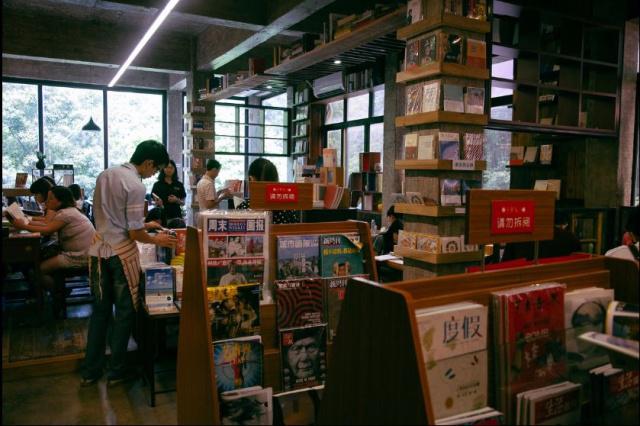 解析开发运营维护《电信工程技术与标准化》期刊：论文发表投稿