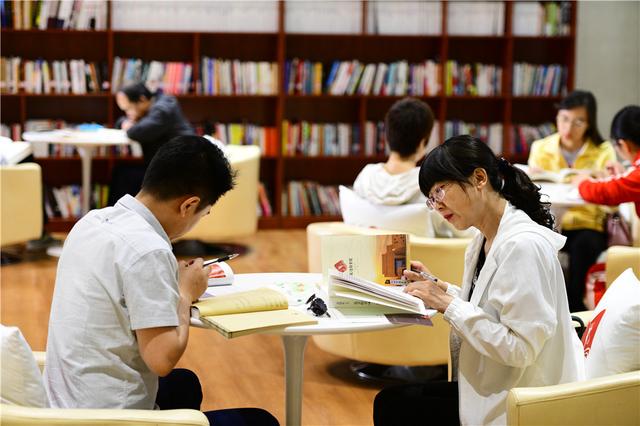 解析标准化输配电《电力技术》期刊杂志：介绍及论文发表投稿指南