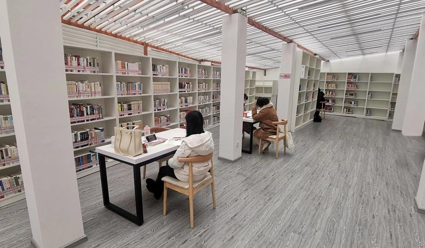 金融证券保险《中央财经大学学报》期刊：投稿发表论文栏目及要求