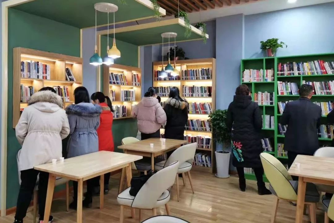 成长发展现象问题《青年探索》期刊：刊物介绍及论文发表投稿指南