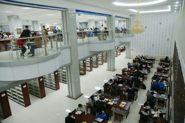 路基面桥梁隧道《中外公路》期刊：正规性及评职称发表论文栏目