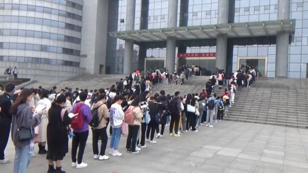 字数之谜：外国语大学期刊杂志投稿发表论文要求深度剖析