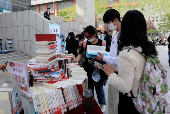 竞技场论坛观察赛事《中国自行车》期刊：投稿发表论文栏目及要求