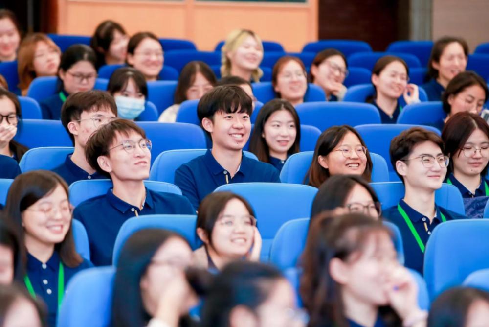 林草护林木结构《森林防火》期刊杂志：投稿发表论文栏目及要求