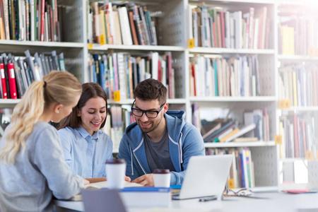 盆景花艺花卉花草花园造景《园林》期刊：投稿发表论文栏目及要求