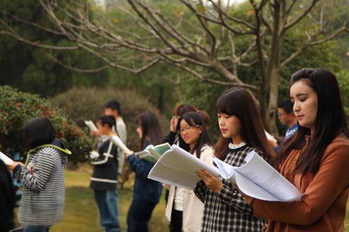 装饰装修家居建材规划《中国房地产业》期刊：投稿发表论文要求