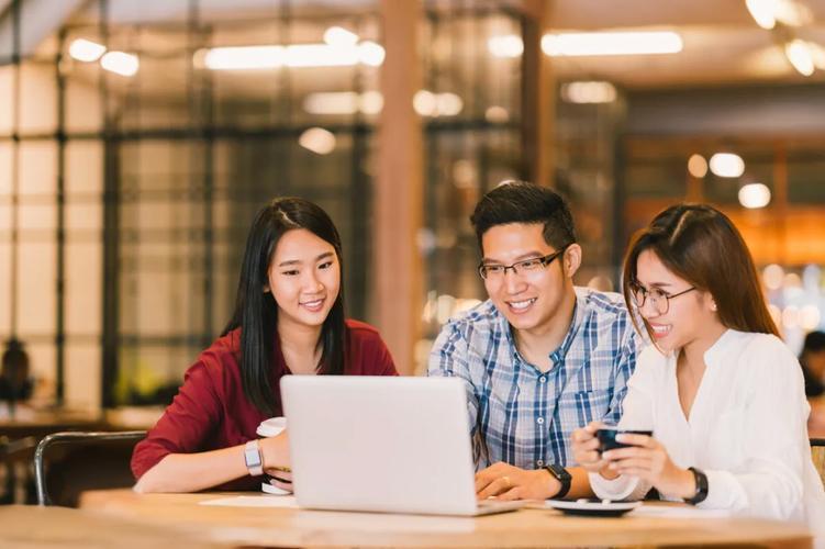区域经济金融学企业工商投资《财经科学》期