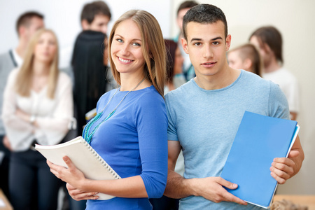 水利专业评中高级工程师职称出书挂名怎么办理？可以署名主编、副主编吗？费用高吗？需多少钱？