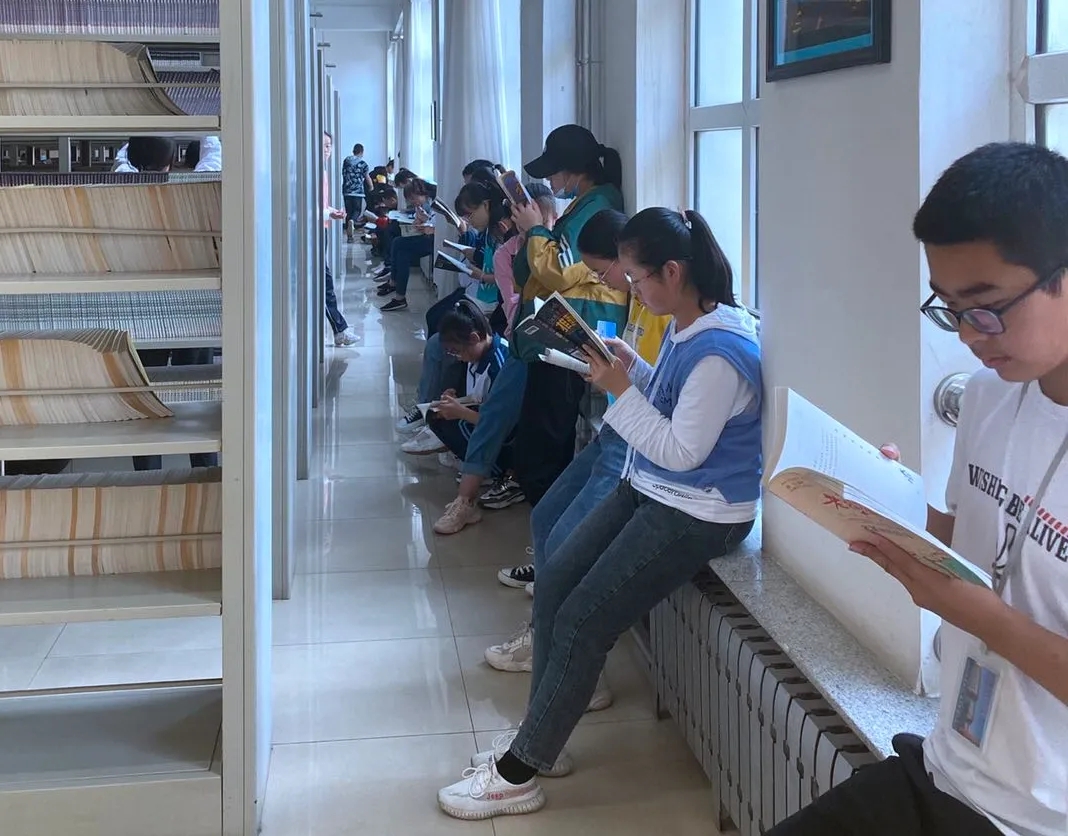 职称评定出书出版攻略：副主编署名能否助力晋升？