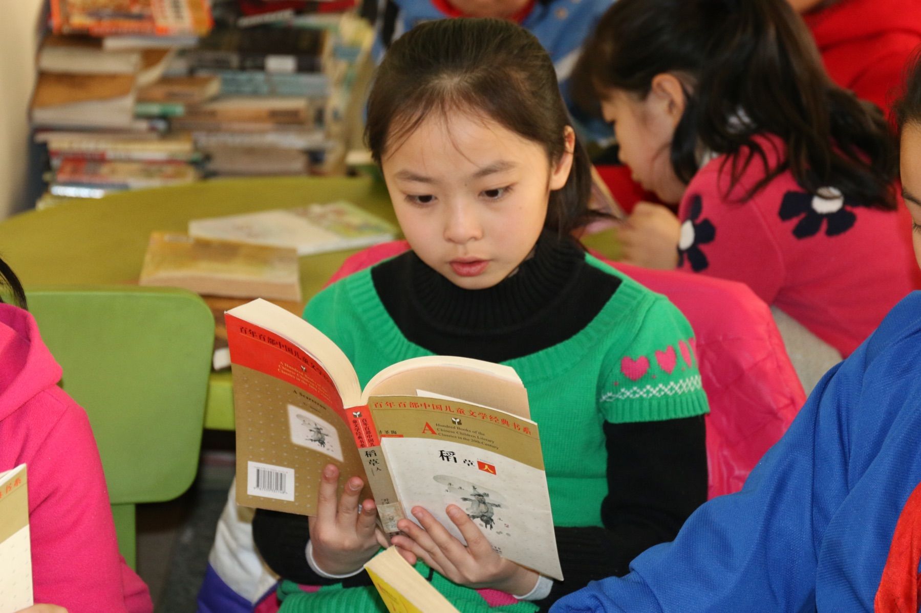 评一级播音员播音主持专业职称期刊杂志论文发表数量要求与发表论文投稿指南