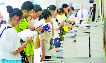 万方发表论文全攻略：步骤详解与费用一览，助你轻松发表