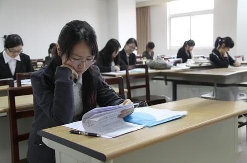 印刷印染与职称评审双驱：专利申请办理新航向