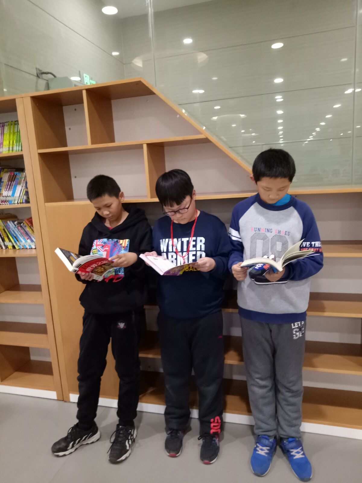 如何成功投稿发表晋升中高级经济师职称论文：步骤与技巧