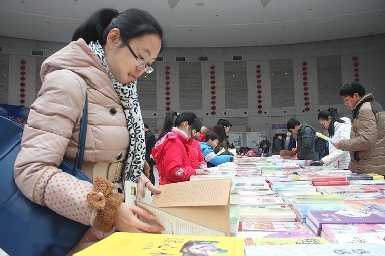 掌握这几步，期刊杂志论文投稿发表无忧：全面指南来啦！